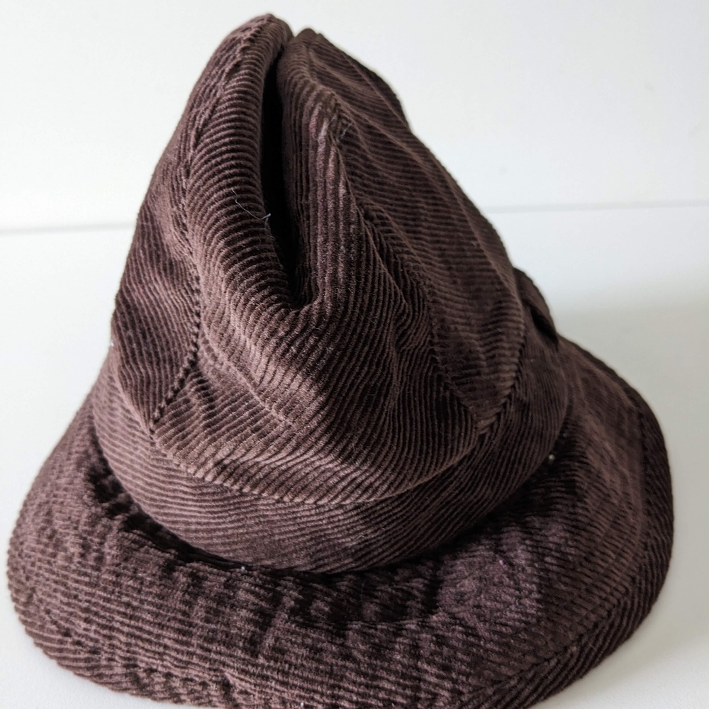 Brown corduroy bucket cap